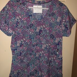 Vera Bradley Scrub Top